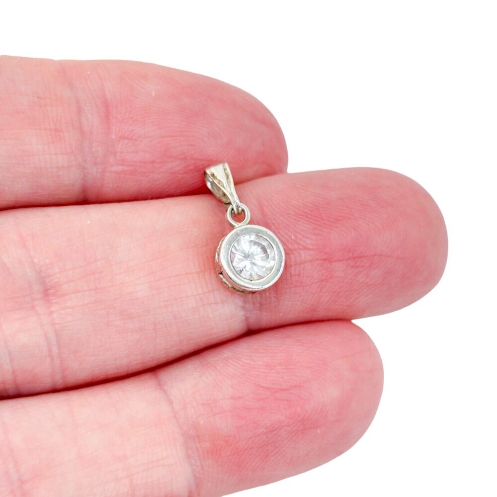 Vintage Sterling Silver 925 Cubic Zirconia Bezel Pendant